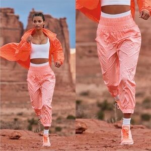 NWT Free People Movement The Way Home Jogger In Papaya Punch Size Medium